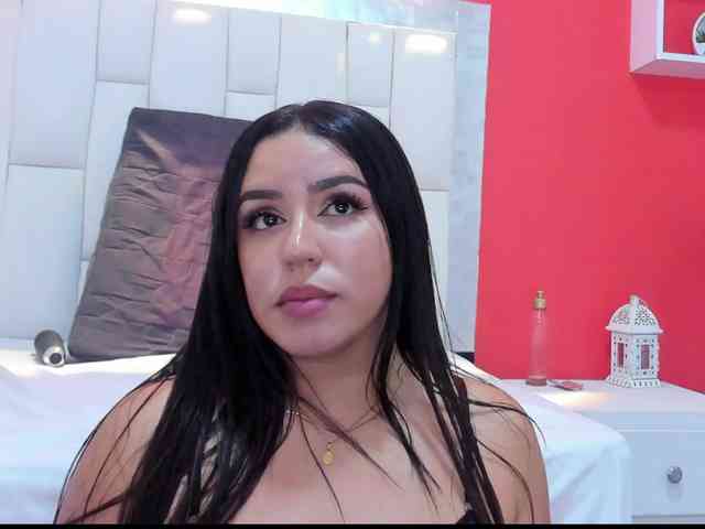 Karolhot69 webcam