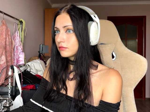YajairaWeare webcam
