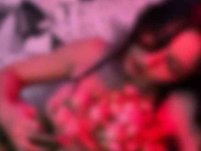 YajairaWeare webcam