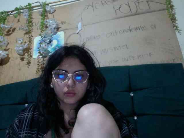 Nadia2769 webcam