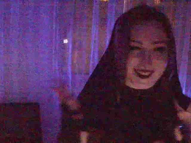 LiyaAura webcam