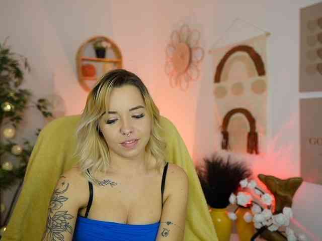 AnabelMoon webcam