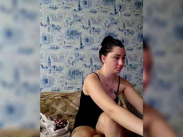 ViolettaKissMe webcam