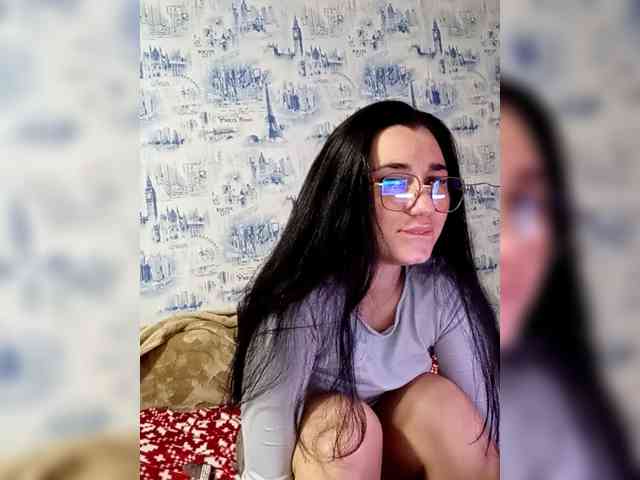 ViolettaKissMe webcam