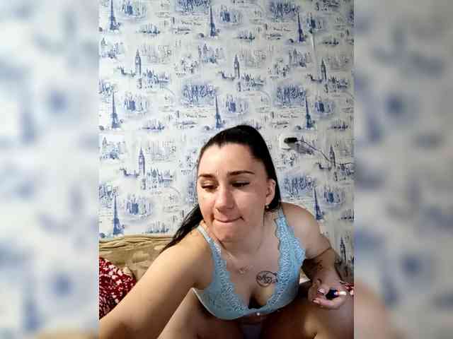 ViolettaKissMe webcam