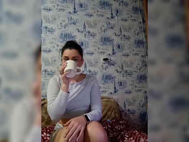 ViolettaKissMe webcam