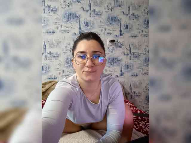 ViolettaKissMe webcam