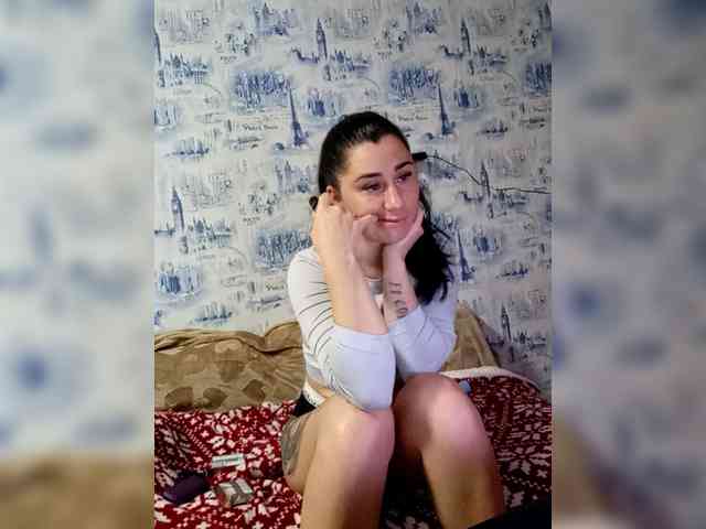 ViolettaKissMe webcam