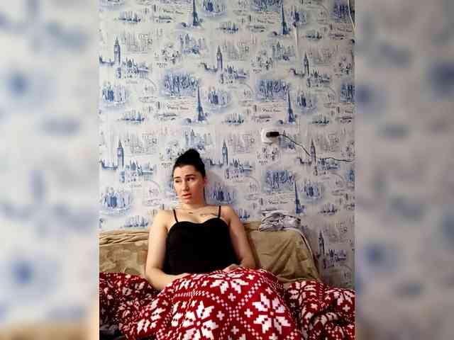 ViolettaKissMe webcam