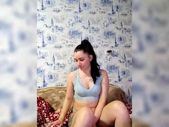 ViolettaKissMe webcam