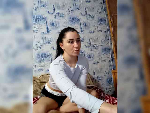 ViolettaKissMe webcam