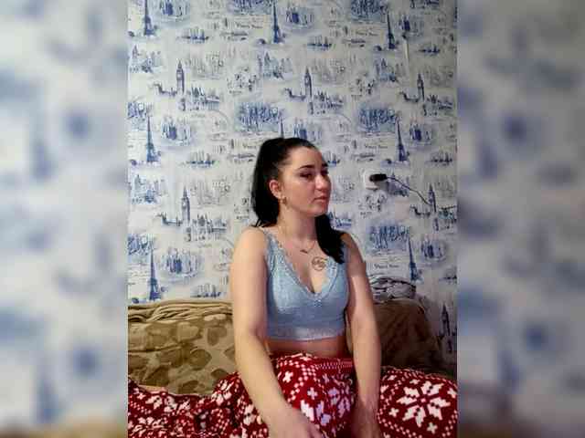 ViolettaKissMe webcam