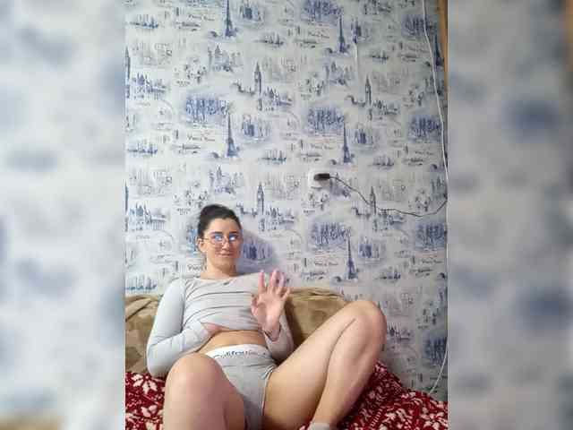 ViolettaKissMe webcam