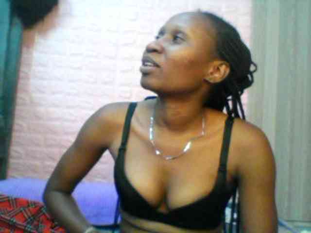 Sexy-melanin001 webcam