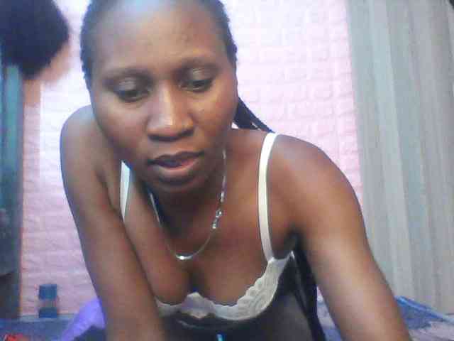 Sexy-melanin001 webcam