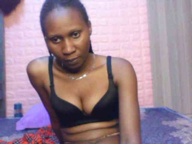 Sexy-melanin001 webcam