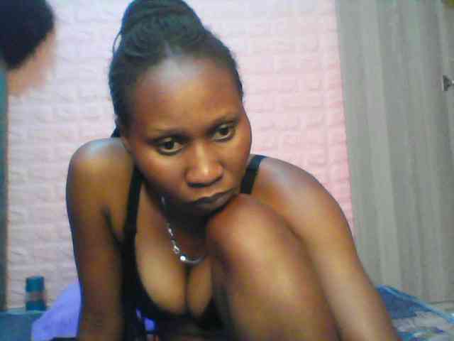 Sexy-melanin001 webcam