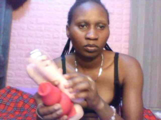 Sexy-melanin001 webcam