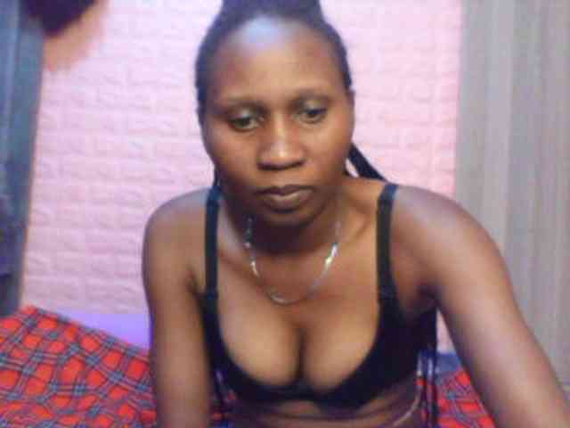 Sexy-melanin001 webcam