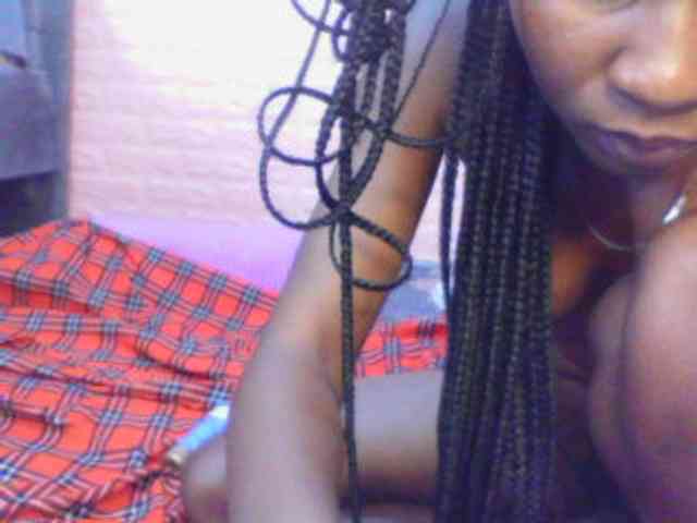 Sexy-melanin001 webcam