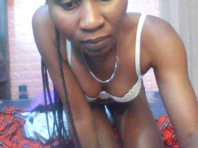 Sexy-melanin001 webcam