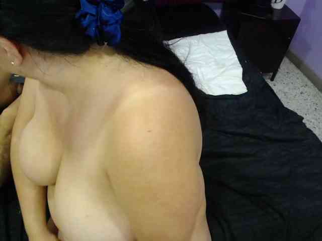 adry-n-yisseth webcam