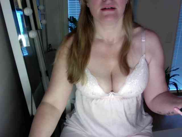 TheGirlNextDoor1 webcam