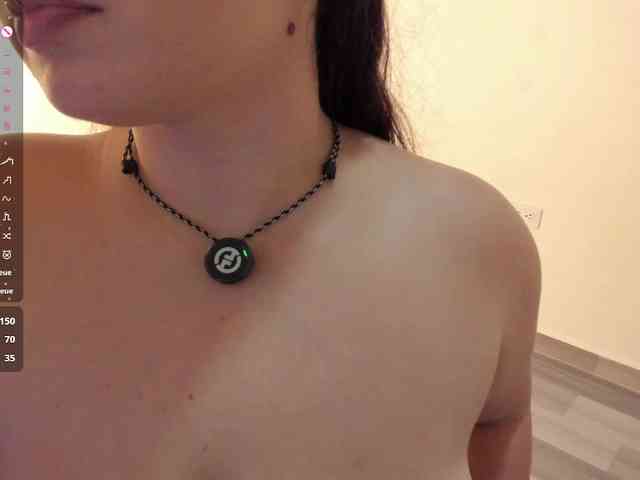 sensual-woman11 webcam