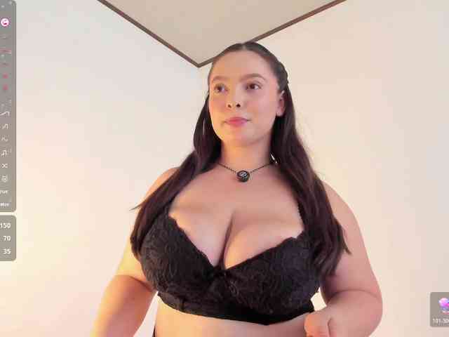 sensual-woman11 webcam