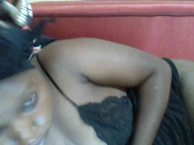 Prettyasshole1 webcam