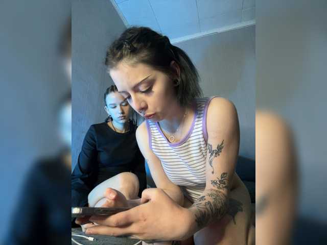 Vai a chattare su AnmiXHot AnmiXHot