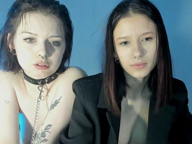 Entra en el chat con el modelo AnmiXHot AnmiXHot