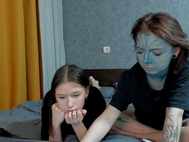 Entra en el chat con el modelo AnmiXHot AnmiXHot