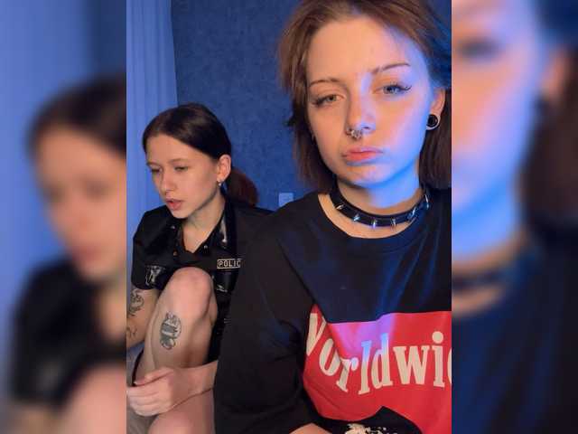 Accedi alla chat con il nickname AnmiXHot AnmiXHot