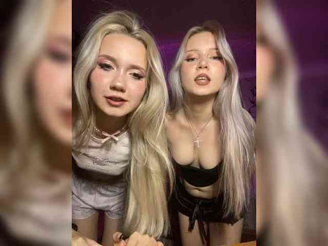 BlondeDuet webcam