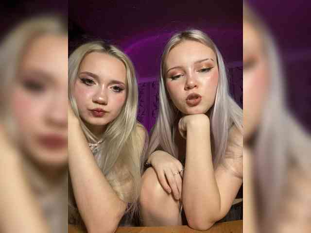 BlondeDuet webcam