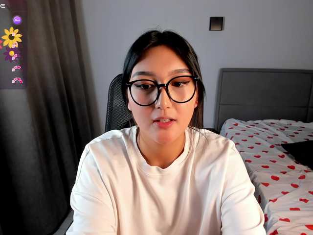 Accedi alla chat con il nickname yunamini yunamini