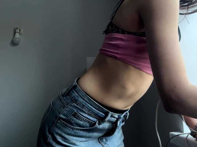 Vai a chattare su LeontineCuffie LeontineCuffie