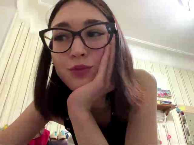 CherlynLinehan webcam