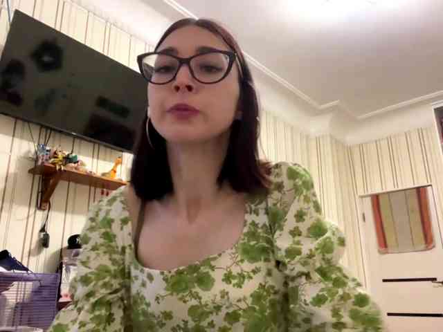 CherlynLinehan webcam