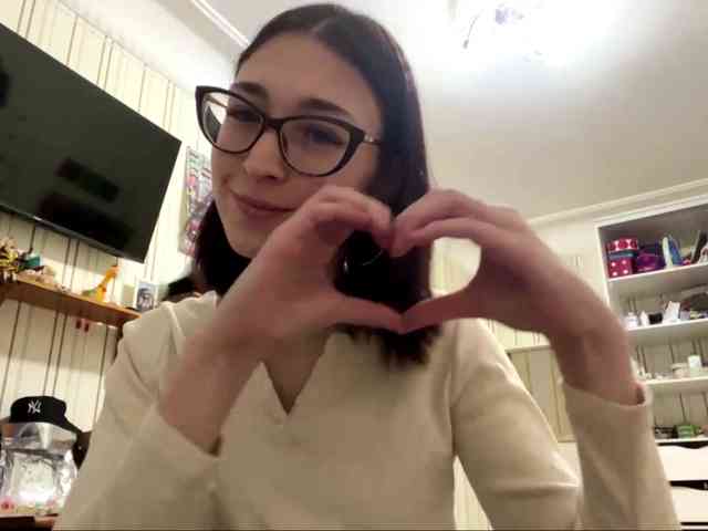 CherlynLinehan webcam