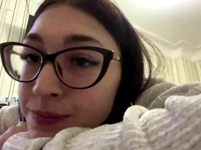 CherlynLinehan webcam