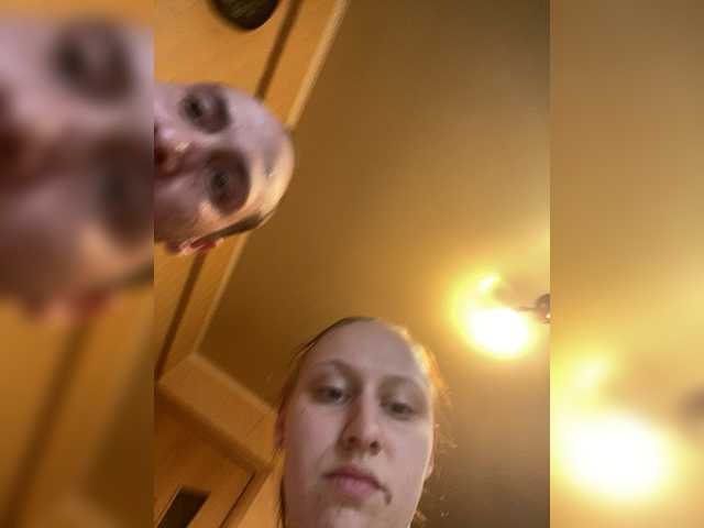 Vai a chattare su dahamiks45 dahamiks45