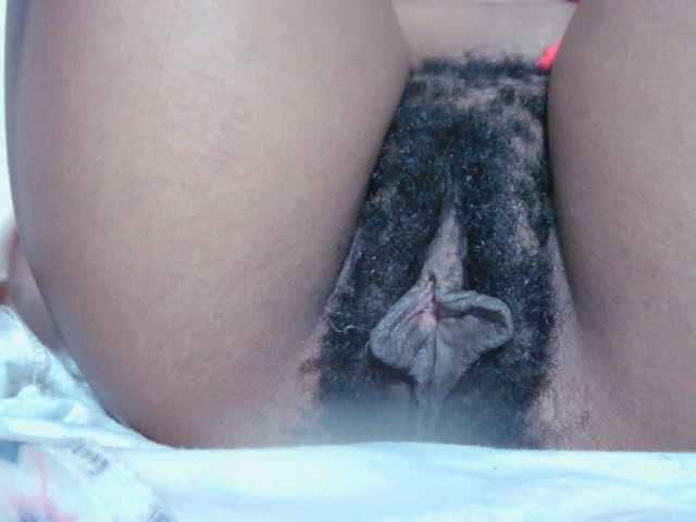 Vai a chattare su Skinybitchx Skinybitchx