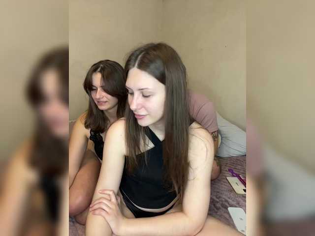 Gratis Live Sexcam mit Cherry-berryMax98 Cherry-berryMax98