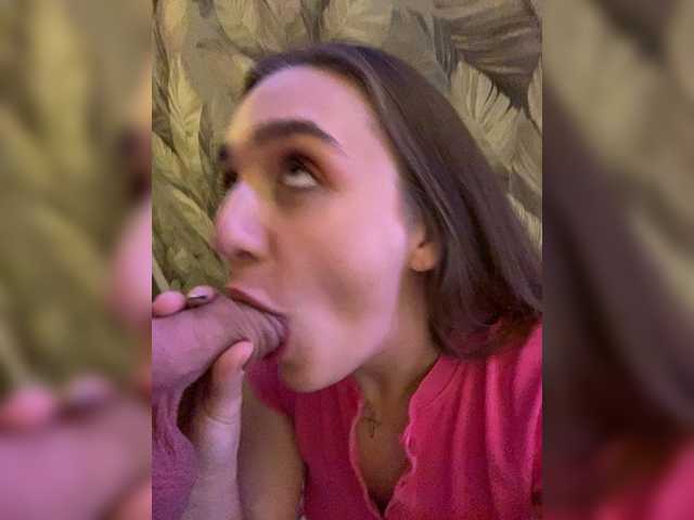 Entrez le videochat erotique avec le
modèle WildLoversOne WildLoversOne