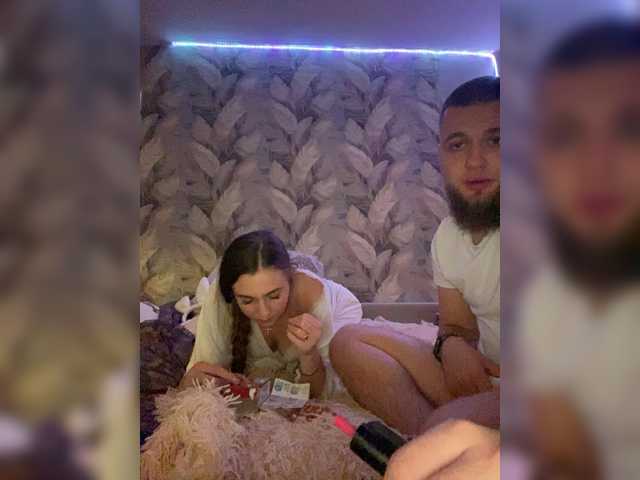 Gratis Live Sexcam mit WildLoversOne WildLoversOne