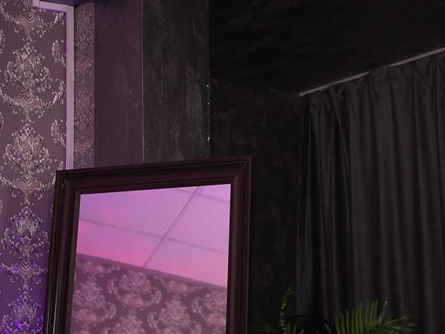 Gratis Live Sexcam mit RavenBelrose RavenBelrose