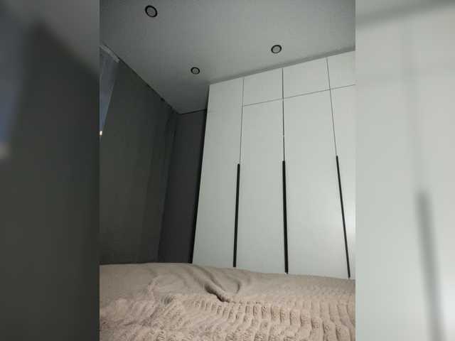 Vai a chattare su Vik04ka Vik04ka