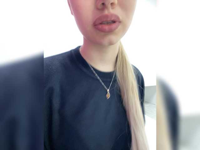 Vai a chattare su VikaAndMilana VikaAndMilana